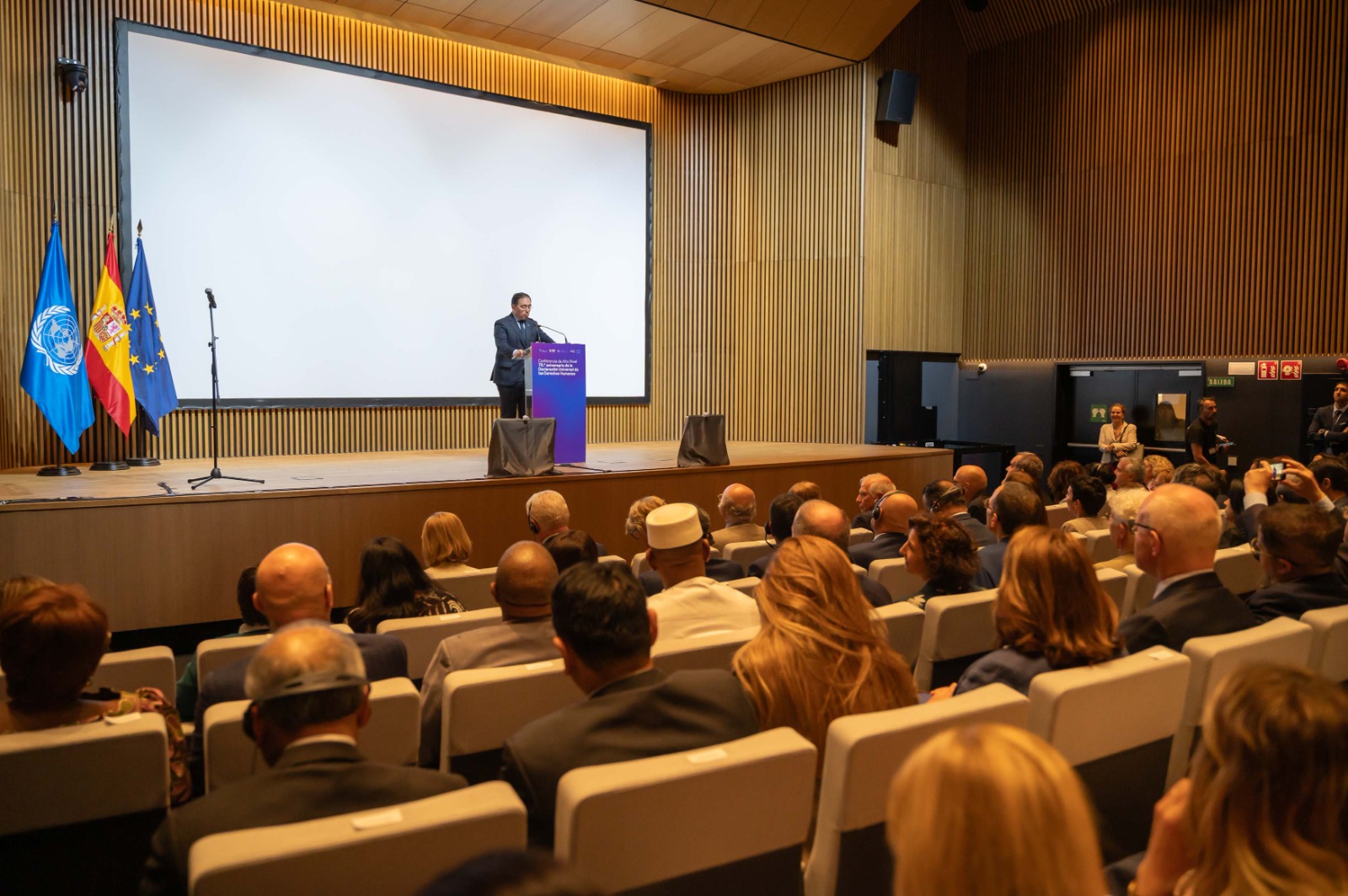 Foto Albares DDHH.jpg