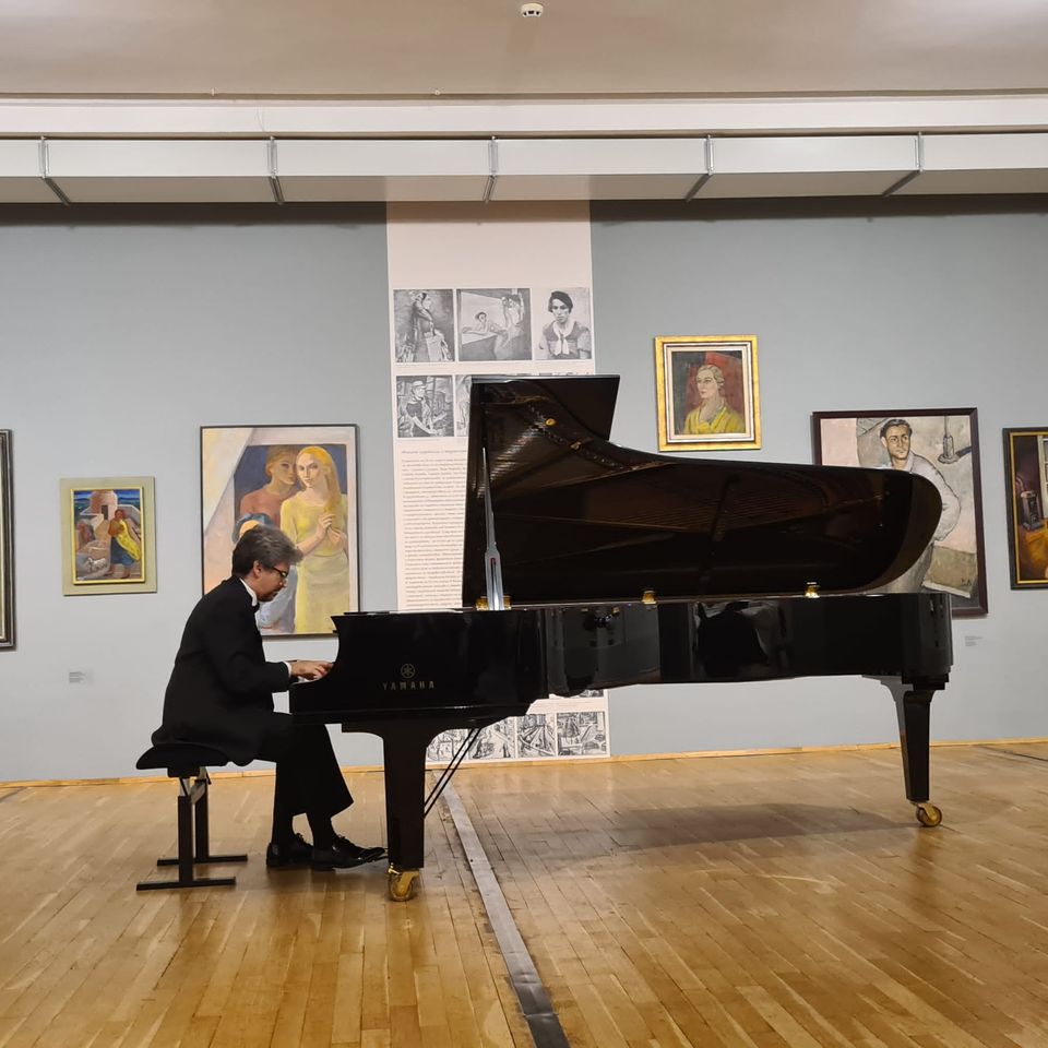 DANEIL DEL PINO 4.jpg