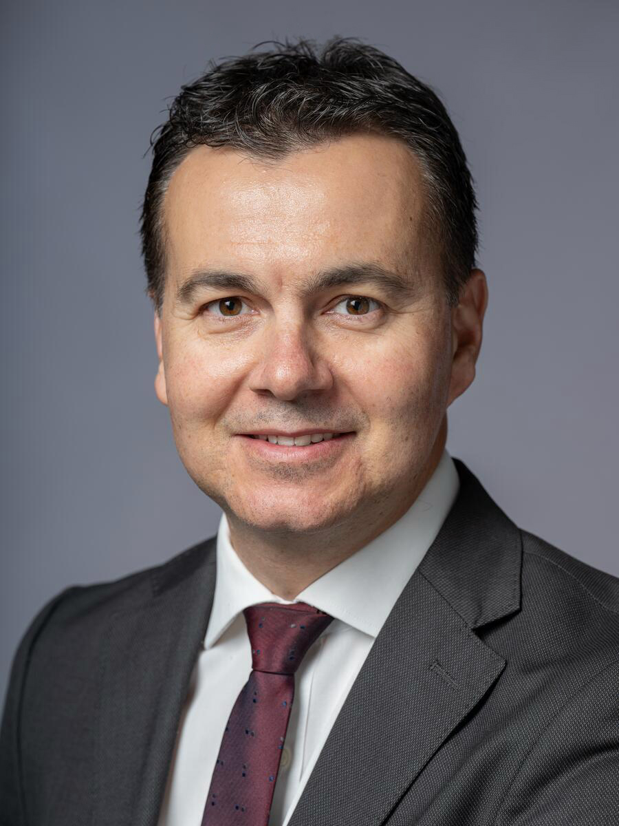 Portrait of Héctor José Gómez Hernández, Permanent Representative of Spain to the United Nations.