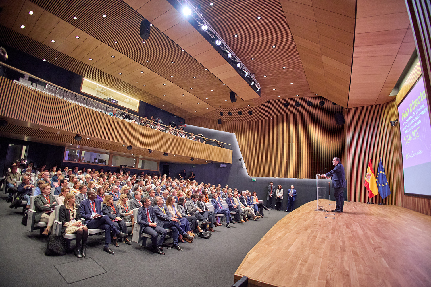 Presentación del Plan Director de la Cooperación Española por parte del ministro de Asuntos Exteriores, Unión Europea y Cooperación, en octubre de 2024. Foto: Pepe Méndez (Nolsom) / MAUEC